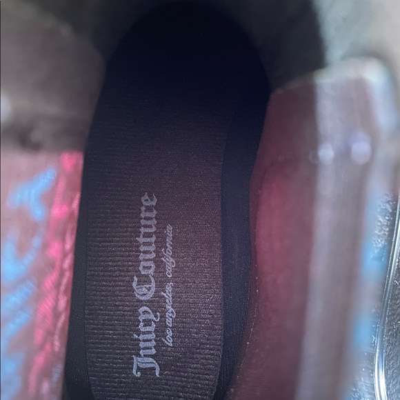 Juicy Couture Romance Black Heart Graffiti Boots - Picture 7 of 10